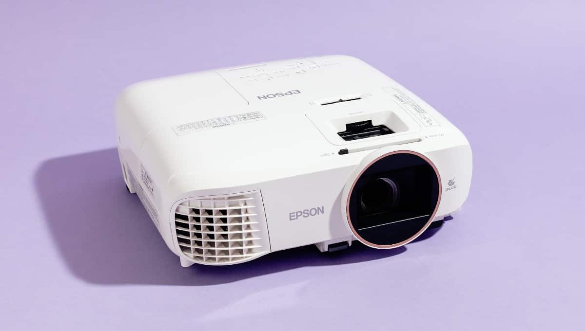 The best projectors for movies and presentations