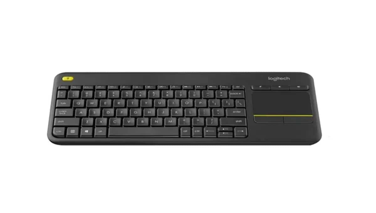 Best wireless keyboard with touchpad for effective remote control