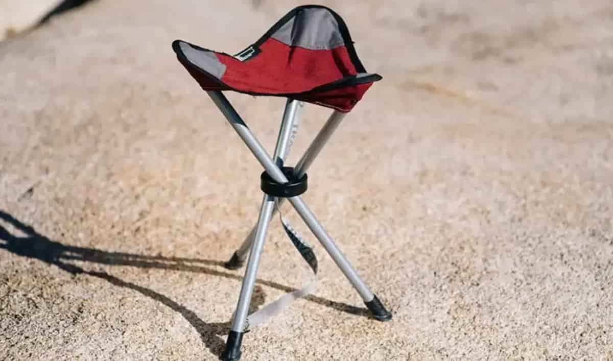 Best folding tripod stool for fishing camping and hunting