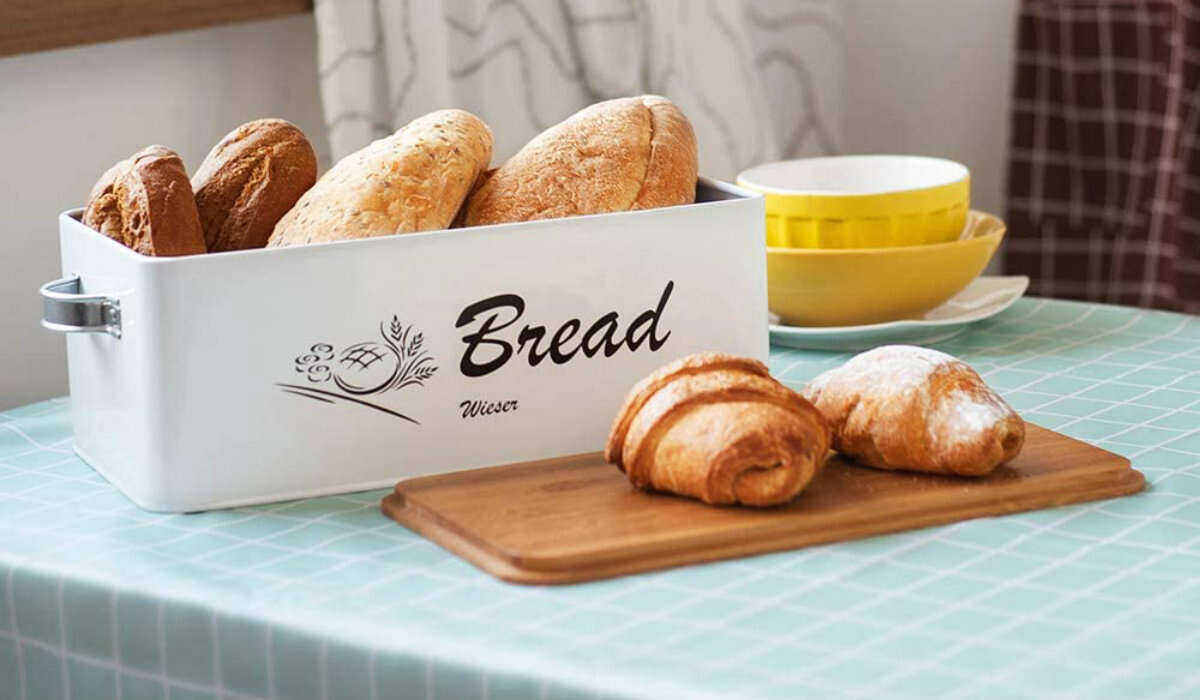 Best bread loaf pans to keep homemade bread fresh longer