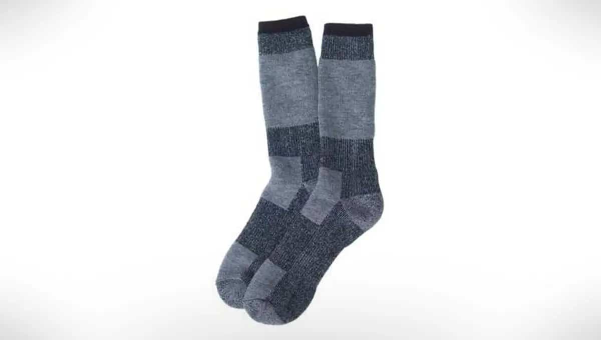 Best thermal socks for the cold keep your feet warm in winter