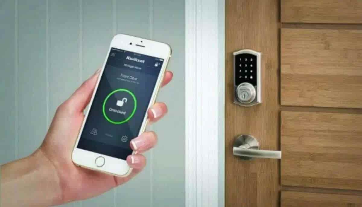 Best smart door lock system for home keyless electronic door locks review