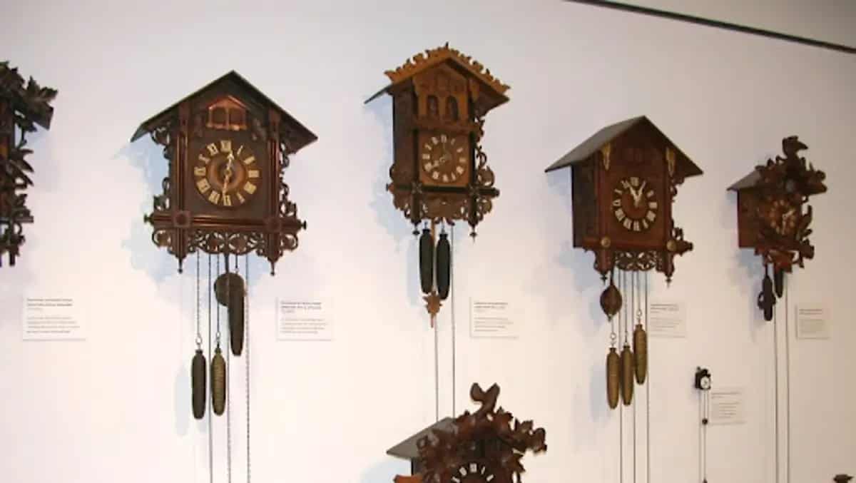 Best cuckoo clocks black forest Modern cuckoo watches for home decoration