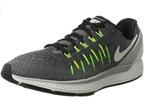 Best Nike Running Shoes For Men: flat feet and overpronation