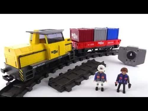 Playmobil 5258 City Action Remote Control RC Freight Train electric trains for toddlers