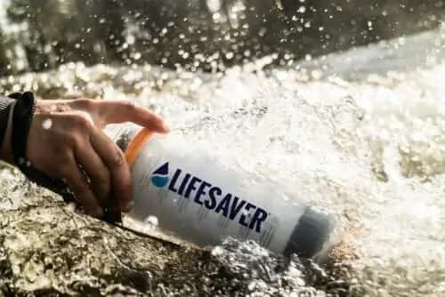 bottles with water filters for trekking and camping