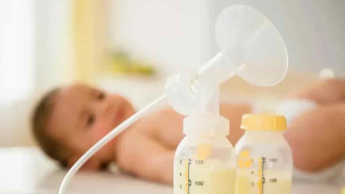 Best electric breast pumps for moms milk extractors to buy automatic