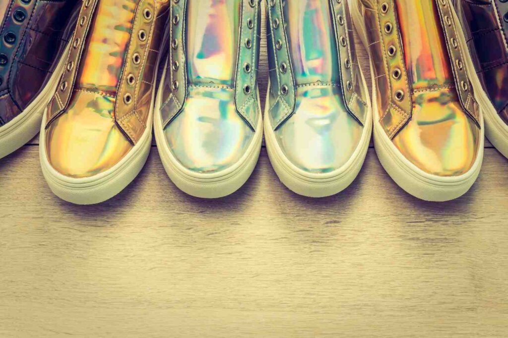 What Not to Wear to an Interview When Choosing Footwear